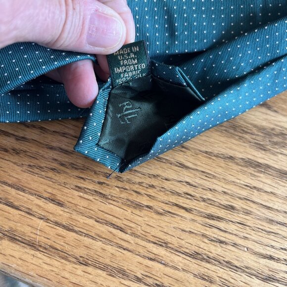 Lauren Ralph Lauren Green Tiny White Polka Dot Silk Tie 100% Silk Hand Finished - Picture 6 of 6